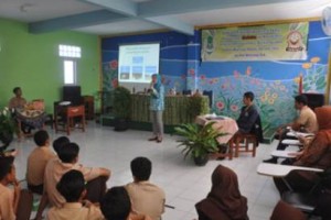 Penyuluhan P4GN di SMAN 1 Cilimus